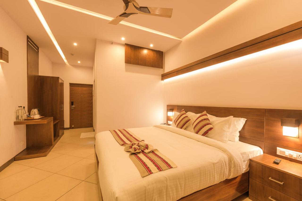 Trivers Resort Munnar Exterior photo