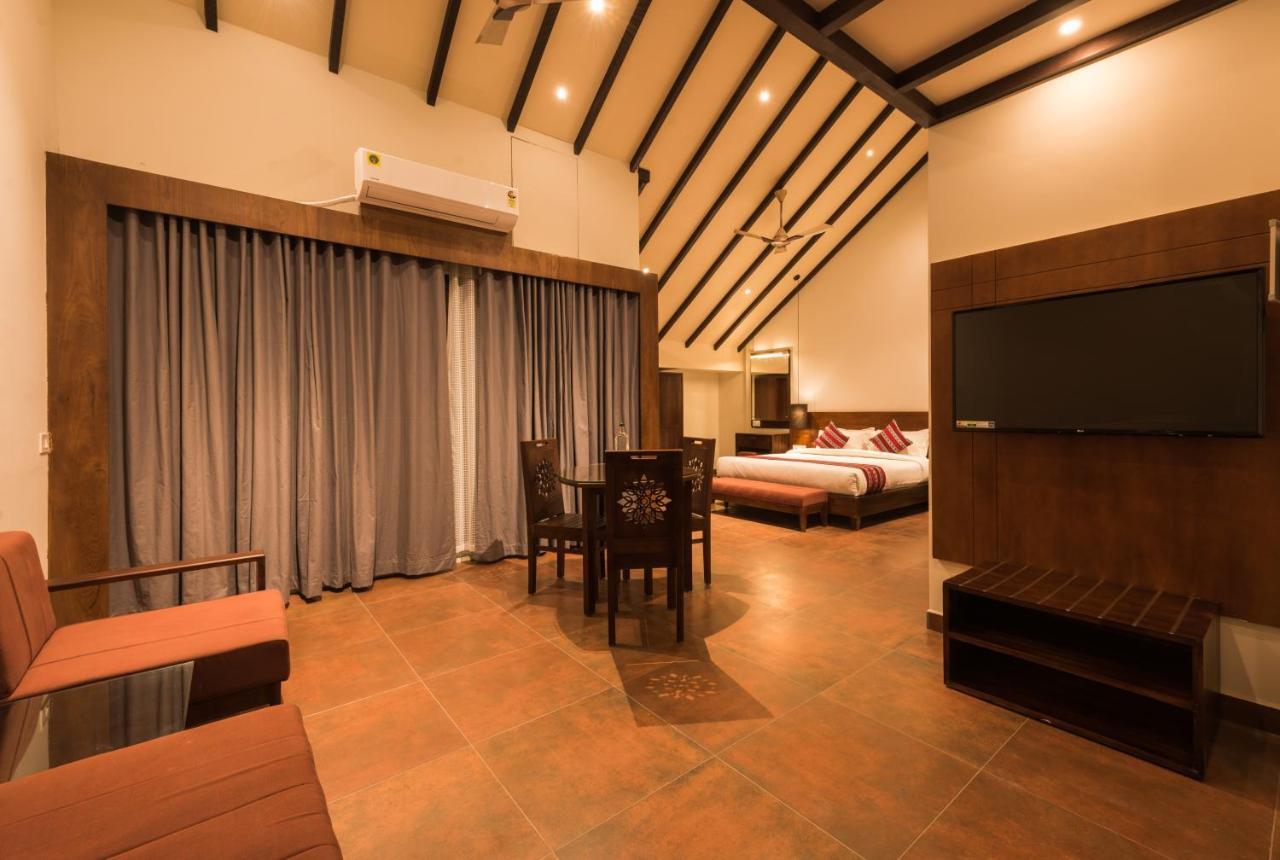 Trivers Resort Munnar Exterior photo